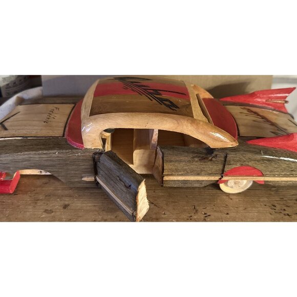 Vintage Wooden Handmade Classic Car Model Cadillac - Picture 11 of 16